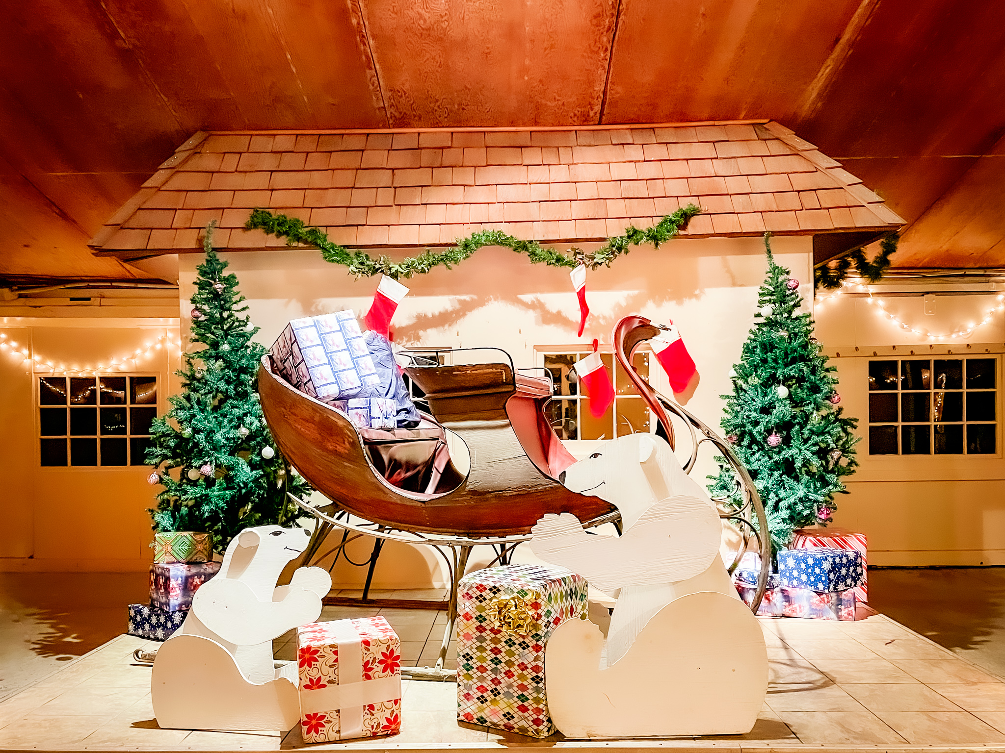 Holiday Parties Company Event Venues MD Smokey Glen Farm